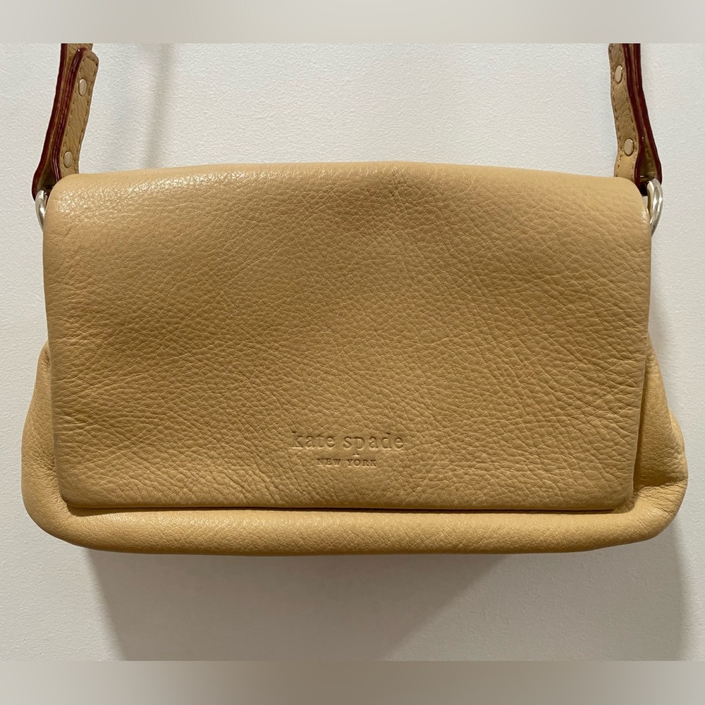 Tan Kate Spade crossbody